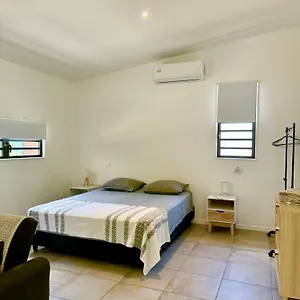 Chalet Tiny House Moorea Haylee, Papetoai